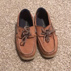 Boys tan Sperry Top-Sider